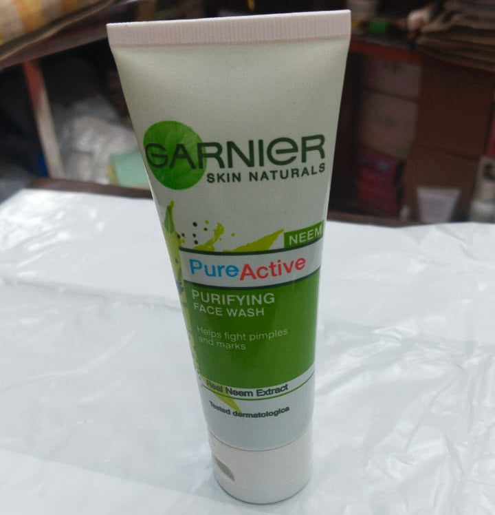 Garnier Skin Naturals Pure Active Neem Face Wash, (60 ml)