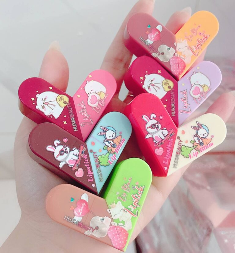 3 Pc 2 in 1 Huxia beauty heart ♥️ Matte+Magic Lipstick 💄